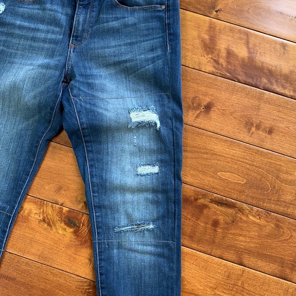 Jeans - Picture 2 of 5